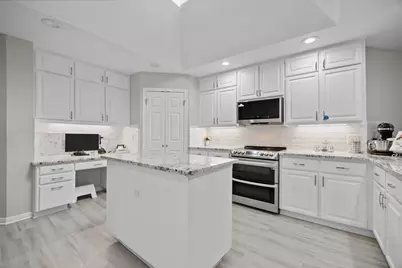 30112 Spyglass Circle, Georgetown, TX 78628 - Photo 10