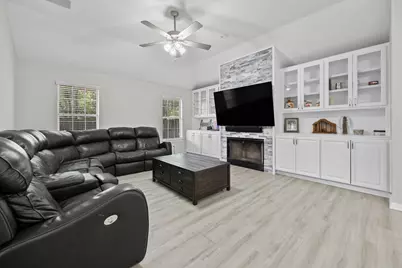 30112 Spyglass Circle, Georgetown, TX 78628 - Photo 16