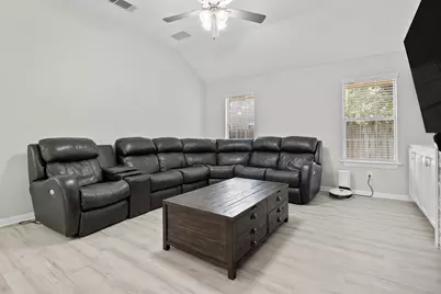30112 Spyglass Circle, Georgetown, TX 78628 - Photo 16