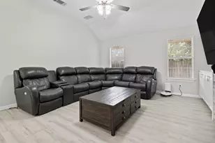 30112 Spyglass Cir, Georgetown, TX 78628 - Photo 16