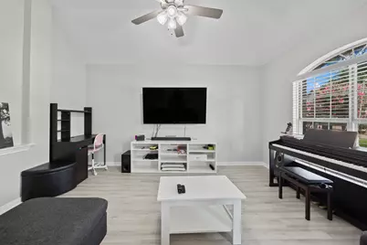 30112 Spyglass Circle, Georgetown, TX 78628 - Photo 6