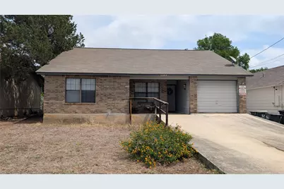 1102 Dartmouth Avenue, San Marcos, TX 78666 - Photo 1