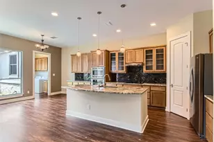 462 Stagecoach Trail, San Marcos, TX 78666 - Photo 2