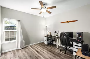 224 Spruce Ave, Luling, TX 78648 - Photo 20