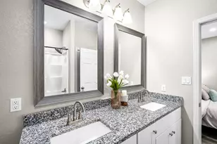 224 Spruce Ave, Luling, TX 78648 - Photo 16