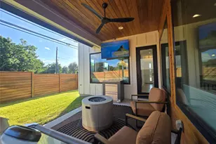 5301 Grover Ave, Austin, TX 78756 - Photo 20