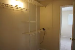 2500 Parker Dr, Georgetown, TX 78628 - Photo 8