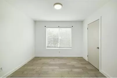 1406 N Redondo Drive, Austin, TX 78721 - Photo 10