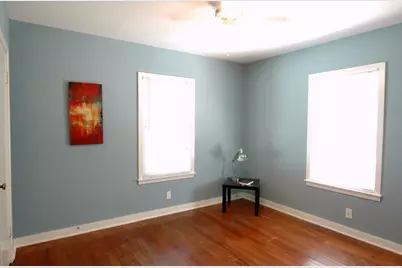 409 W Croslin Street, Austin, TX 78752 - Photo 12