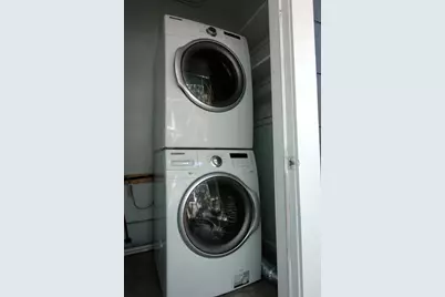 409 W Croslin Street, Austin, TX 78752 - Photo 14