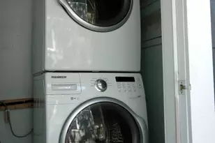 409 W Croslin St, Austin, TX 78752 - Photo 14