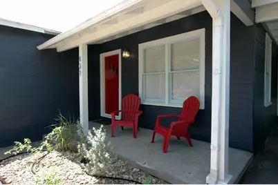 409 W Croslin Street, Austin, TX 78752 - Photo 2