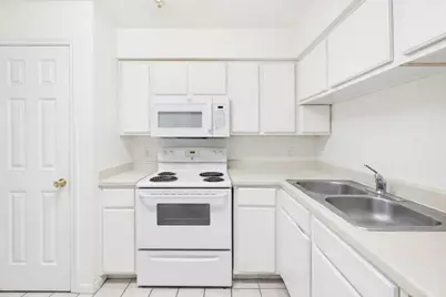 501 W 26th Street #314, Austin, TX 78705 - Photo 14