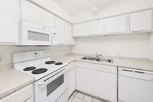 501 W 26th St, Austin, TX 78705 - Photo 16