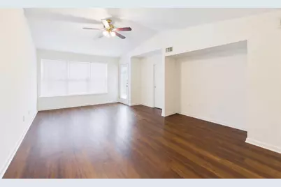 501 W 26th Street #314, Austin, TX 78705 - Photo 2