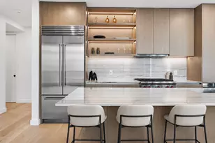 610 Davis St, Austin, TX 78701 - Photo 2