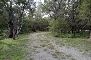 10310 W Darleen Dr, Leander, TX 78641 - Photo 20