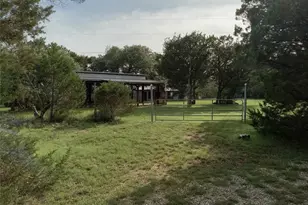 10310 W Darleen Dr, Leander, TX 78641 - Photo 24