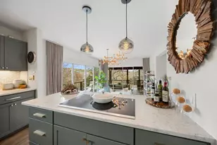 7643 Parkview Cir, Austin, TX 78731 - Photo 12