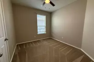 225 Russet Trl, Georgetown, TX 78628 - Photo 14