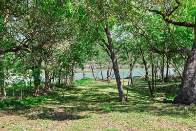571 Ranch Road 1, Stonewall, TX 78671 - Photo 12