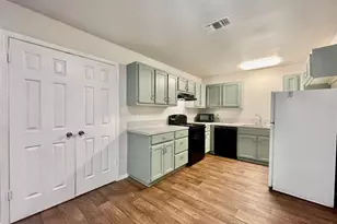 1009-1019 Advance St, San Marcos, TX 78666 - Photo 6