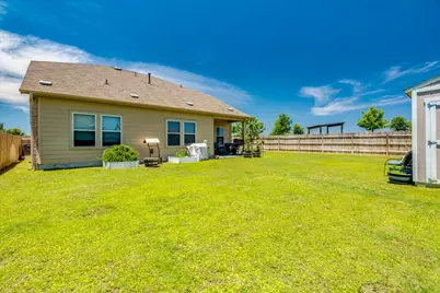 358 Jasper Trail, Buda, TX 78610 - Photo 32