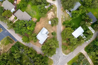 10913 Ridgeway Street, Jonestown, TX 78645 - Photo 2
