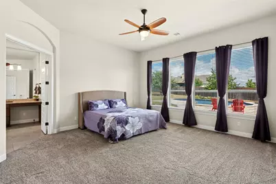 112 Haven Cove, Hutto, TX 78634 - Photo 22