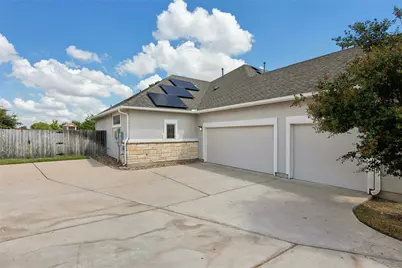 112 Haven Cove, Hutto, TX 78634 - Photo 36