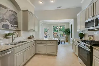 4444 Sacred Arrow Drive, Austin, TX 78735 - Photo 6
