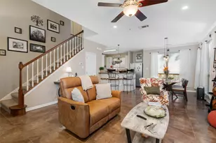 102 Elm Hill Ct, San Marcos, TX 78666 - Photo 2