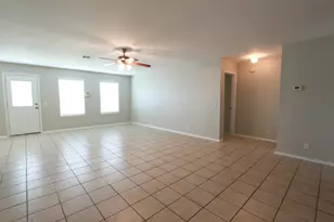 11712 Morning View Dr, Del Valle, TX 78617 - Photo 8