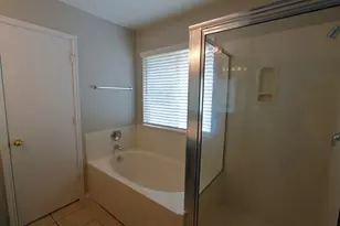 11712 Morning View Dr, Del Valle, TX 78617 - Photo 20