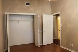 606 W 51st St, Austin, TX 78751 - Photo 12