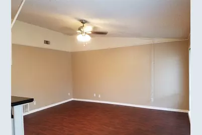 606 W 51st Street #104, Austin, TX 78751 - Photo 12