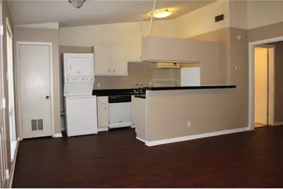 606 W 51st Street #104, Austin, TX 78751 - Photo 4