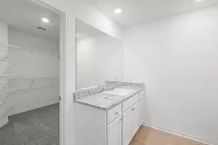 112 Paria Ct, Jarrell, TX 76537 - Photo 6