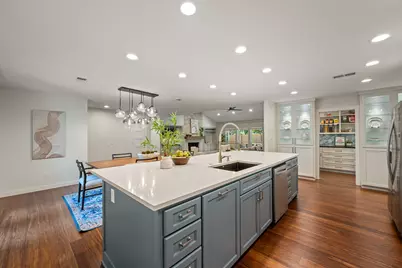 10507 Ronwood Drive, Austin, TX 78750 - Photo 12