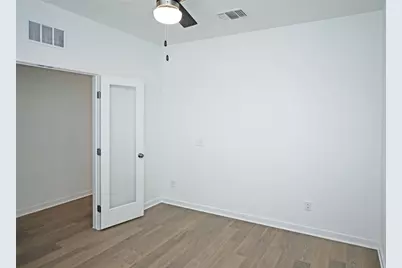 261 Elk Avenue, San Marcos, TX 78666 - Photo 4