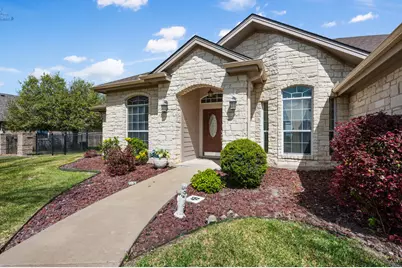 117 S Sentry Point, Hutto, TX 78634 - Photo 4