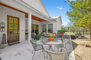 121 Francesco Ln, Dripping Springs, TX 78620 - Photo 4