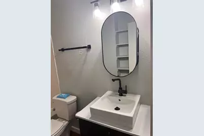 712 W 21st Street #205, Austin, TX 78705 - Photo 12