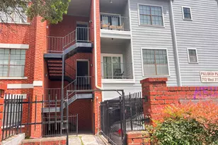 712 W 21st St, Austin, TX 78705 - Photo 2