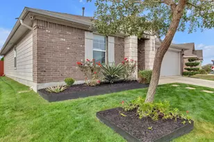 15100 Custis Ln, Austin, TX 78725 - Photo 4