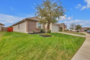 15100 Custis Ln, Austin, TX 78725 - Photo 2