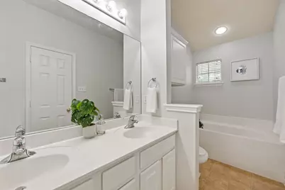 16100 S Great Oaks Drive #102, Round Rock, TX 78681 - Photo 16