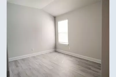 7801 Dakota Circle, Lago Vista, TX 78645 - Photo 2