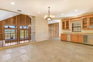 116 Courtside Way, Spicewood, TX 78669 - Photo 10