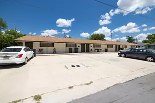 213 E Harrison Ave, Killeen, TX 76541 - Photo 2